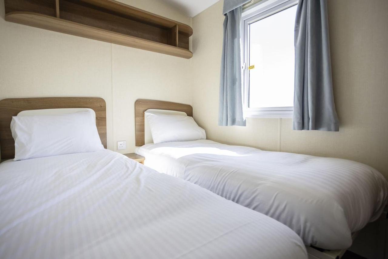 Barmouth Bay Holiday Park Llanddwywe Ngoại thất bức ảnh